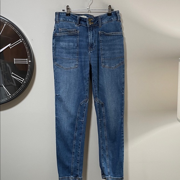 Anthropologie x Pilcro The Wanderer Mid-Blue Oversized Relaxed-Leg Jeans - Picture 6 of 15